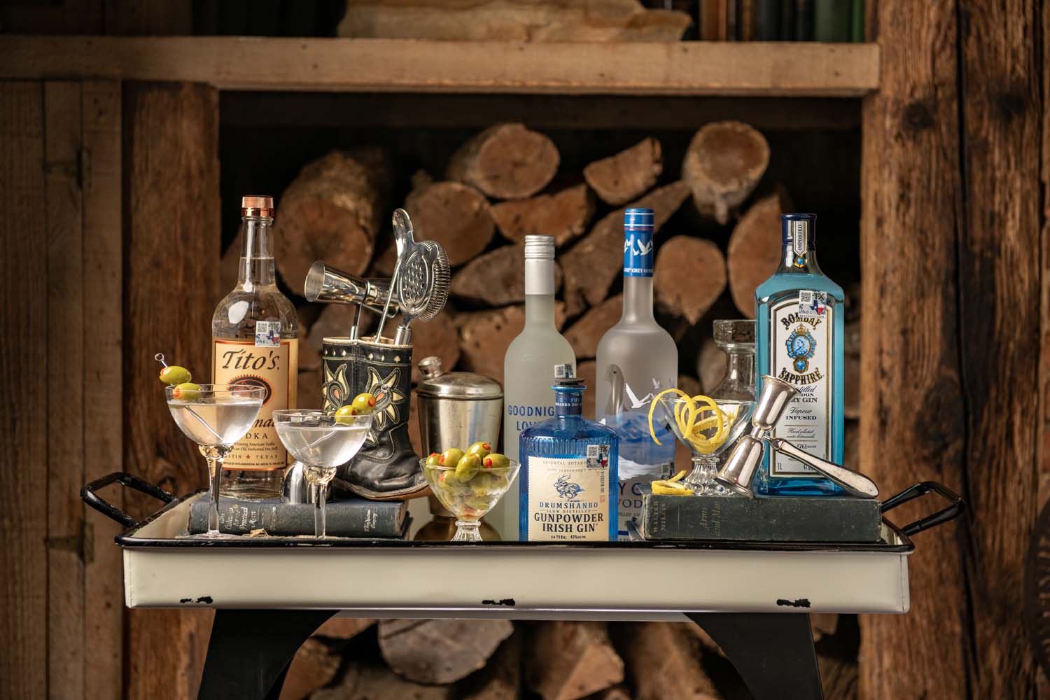 Perini Ranch Bourbon Bar Essentials