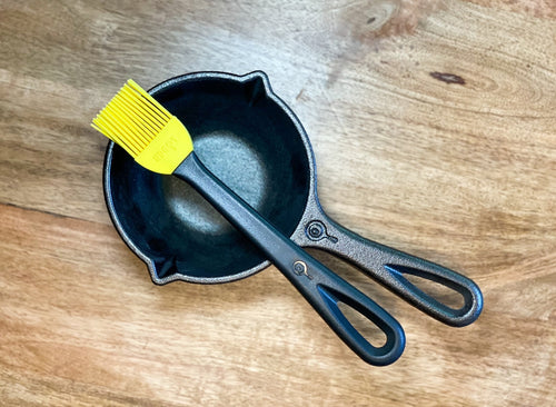 Lodge Sauce Pot & Brush